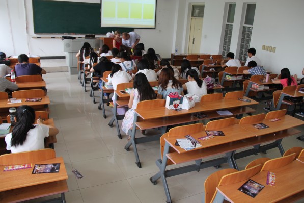 IECS English Week 2015 - 152